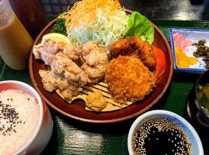 とり定食